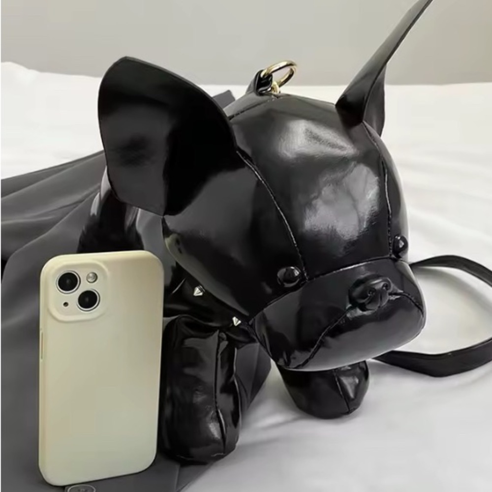Sleek Black BULLDOG Crossbody Bag with GOLD METAL HARDWARE - Picture 3 of 8